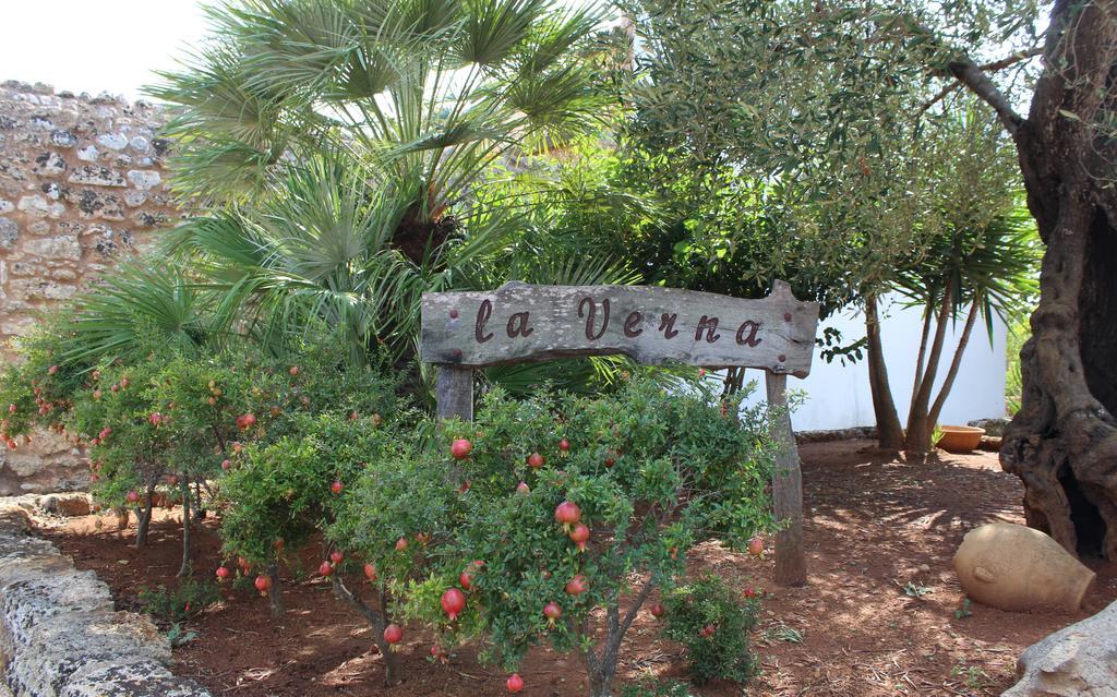 Azienda Agrituristica Masseria La Verna Patù Exterior foto