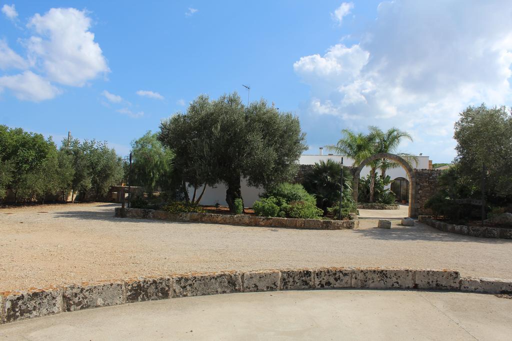 Azienda Agrituristica Masseria La Verna Patù Exterior foto