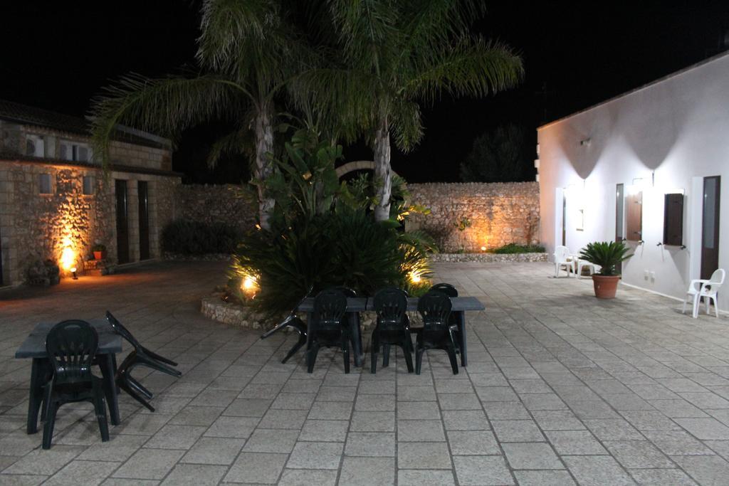 Azienda Agrituristica Masseria La Verna Patù Exterior foto